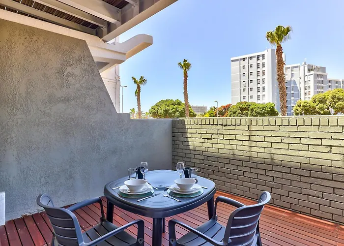 Seaside Retreat With Amazing Views And No Loadshedding