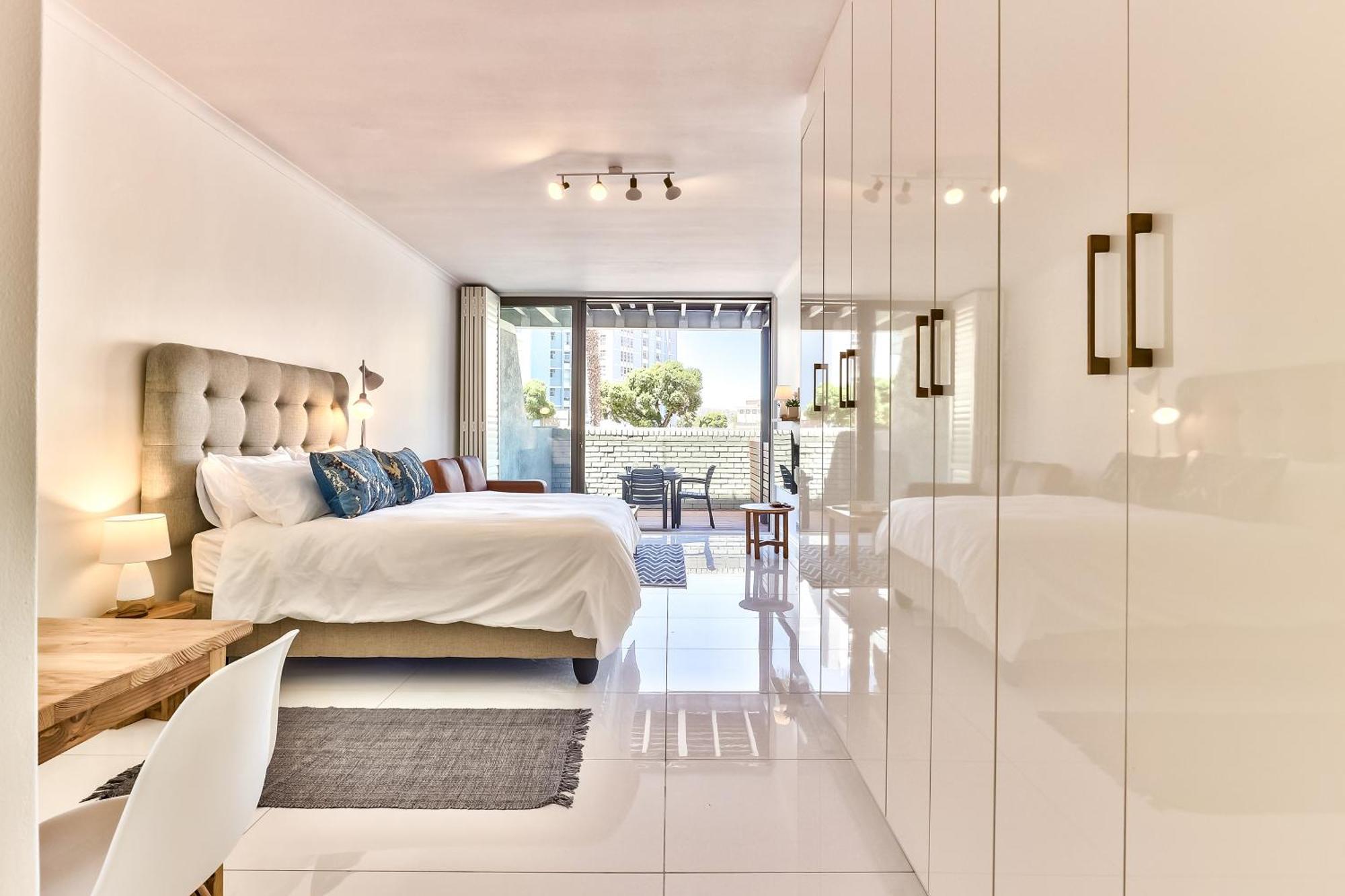 Seaside Retreat With Amazing Views And No Loadshedding Apartment