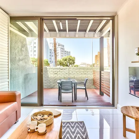 Seaside Retreat With Amazing Views And No Loadshedding Appartement Kaapstad Buitenkant foto